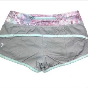 Ivivva gray shorts size XS